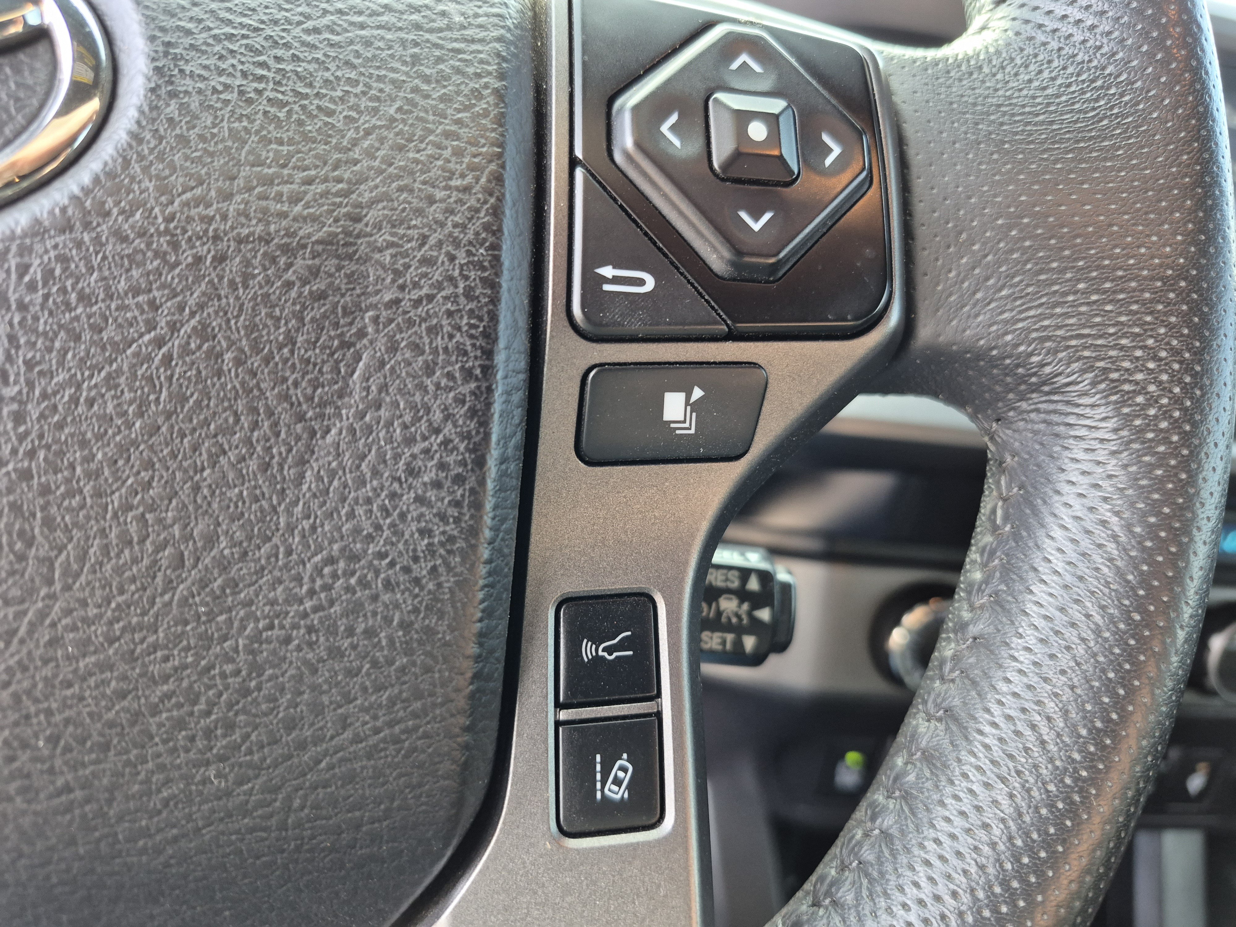 Certified 2021 Toyota Tacoma TRD Pro AWD/4WD image 28