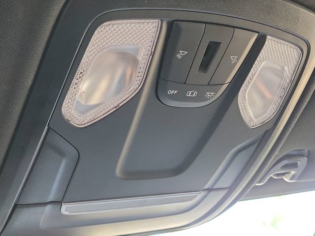Used 2023 RAM 3500 Big Horn w/ Level 1 Equipment Group AWD/4WD image 17