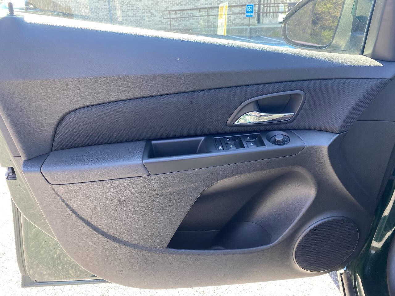 Used 2014 Chevrolet Cruze LT FWD image 9