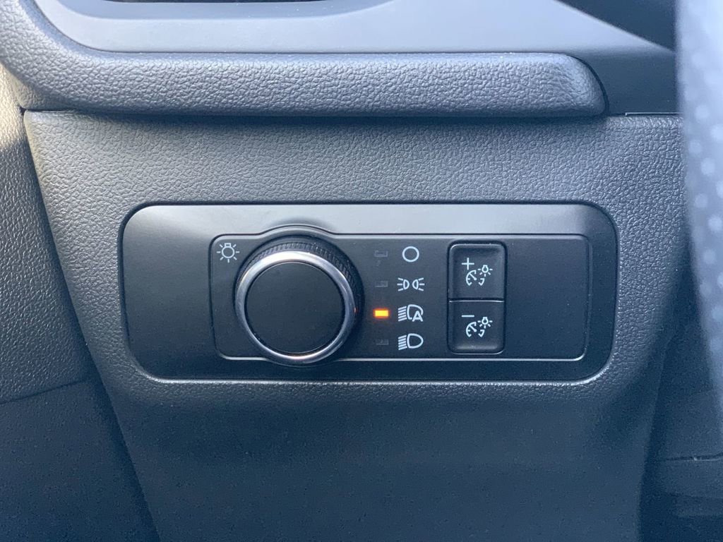 Used 2025 Ford Escape ST-Line FWD image 15