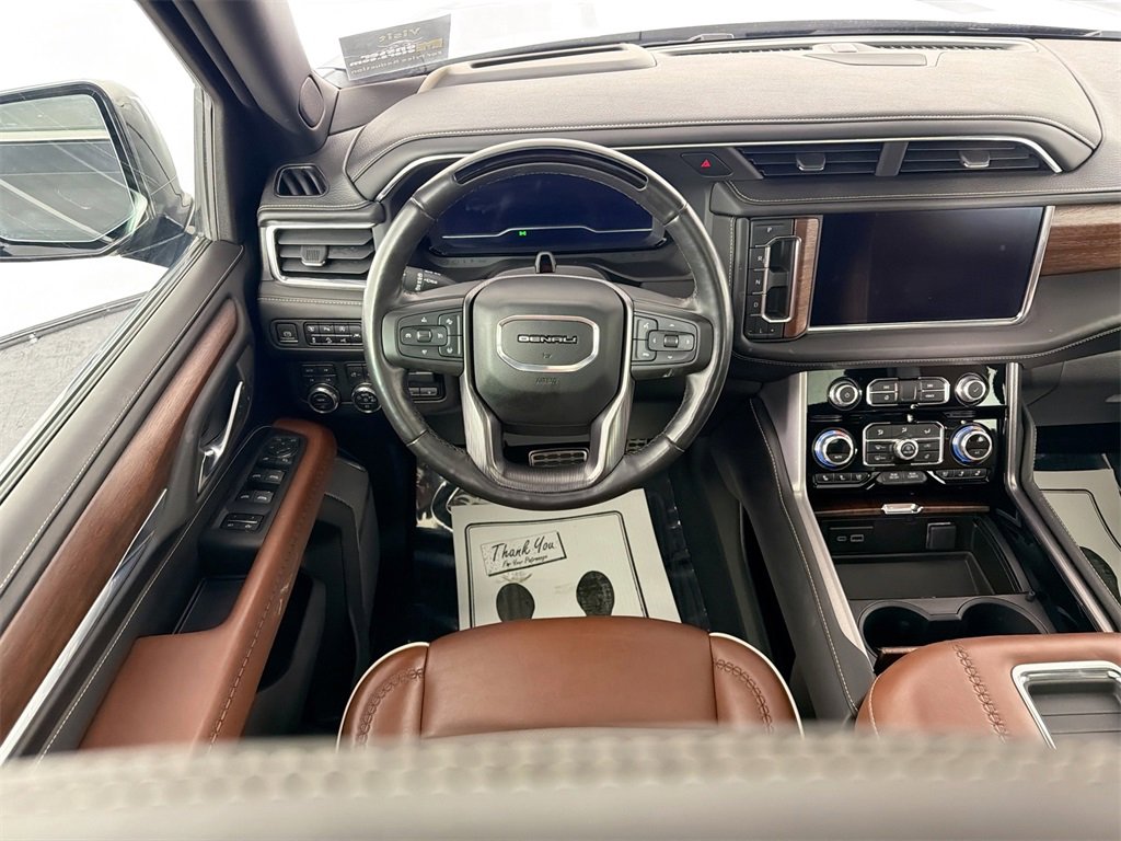 Used 2023 GMC Yukon Denali Ultimate image 21