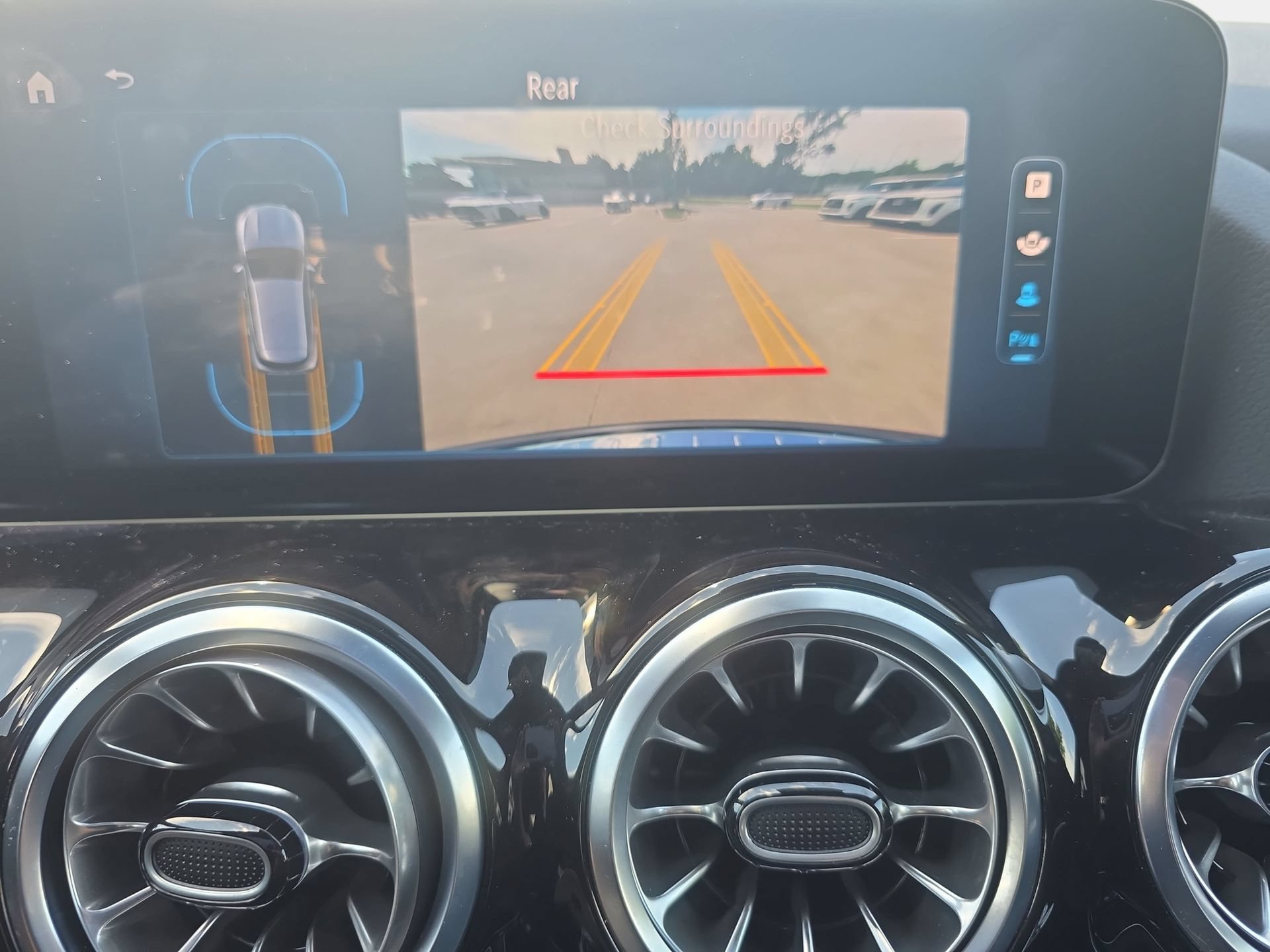 Used 2025 Mercedes-Benz GLA 250 image 23