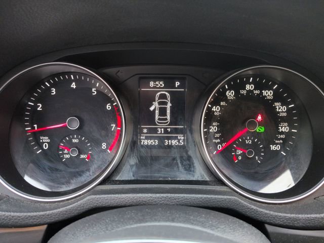 Used 2018 Volkswagen Passat 2.0T S image 12