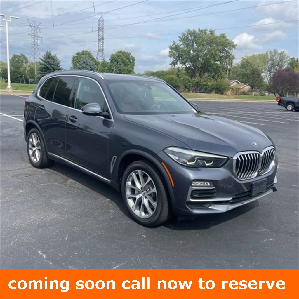 Used 2019 BMW X5 xDrive40i w/ Premium Package 2