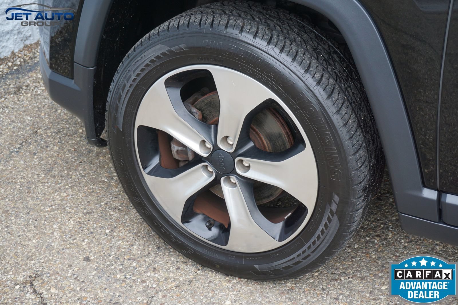Used 2018 Jeep Compass Latitude w/ Popular Equipment Group AWD/4WD image 14