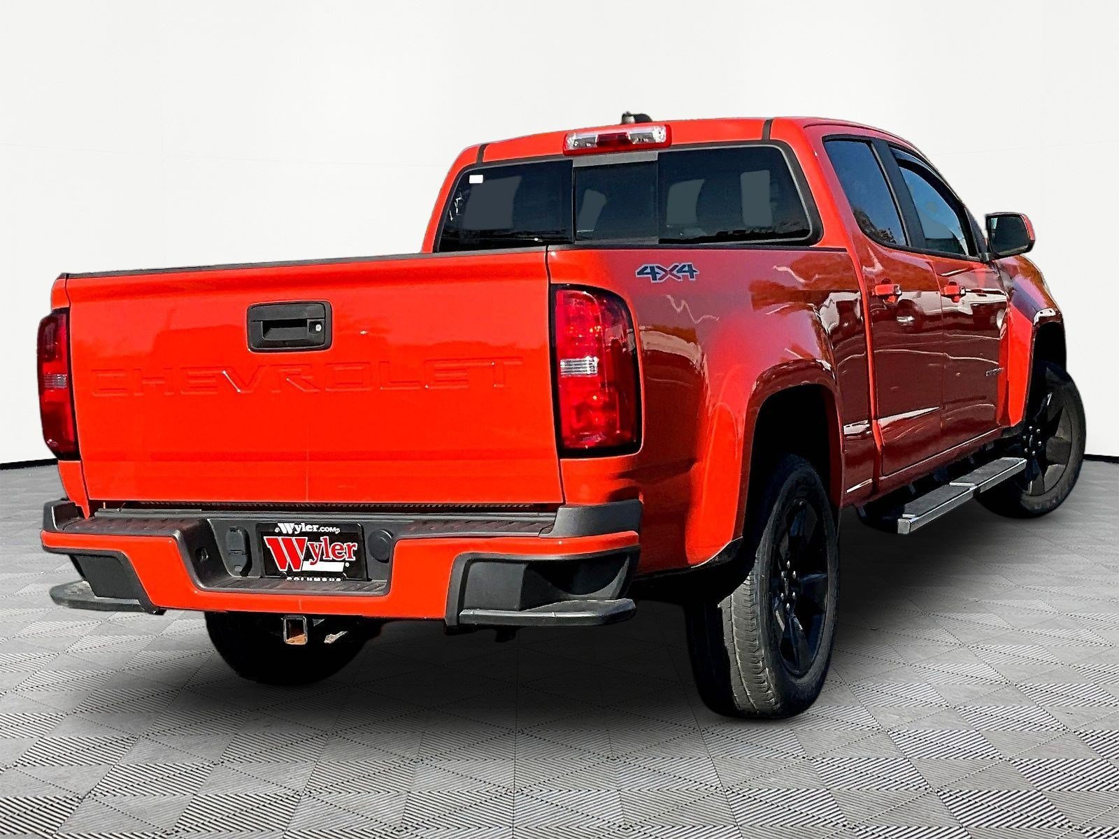 Used 2021 Chevrolet Colorado LT w/ Luxury Package AWD/4WD image 6
