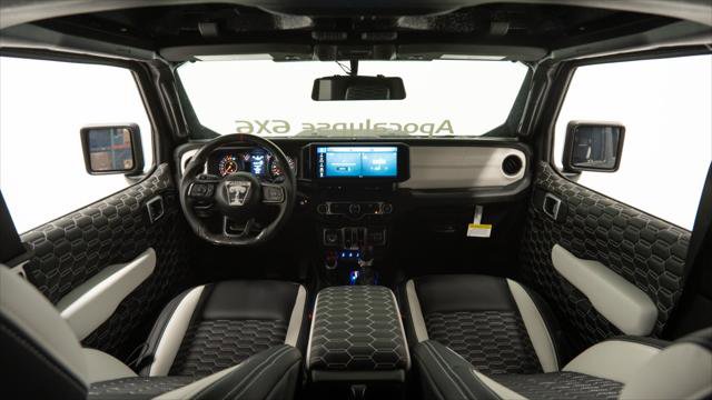 Used 2025 Jeep Gladiator Sport image 22