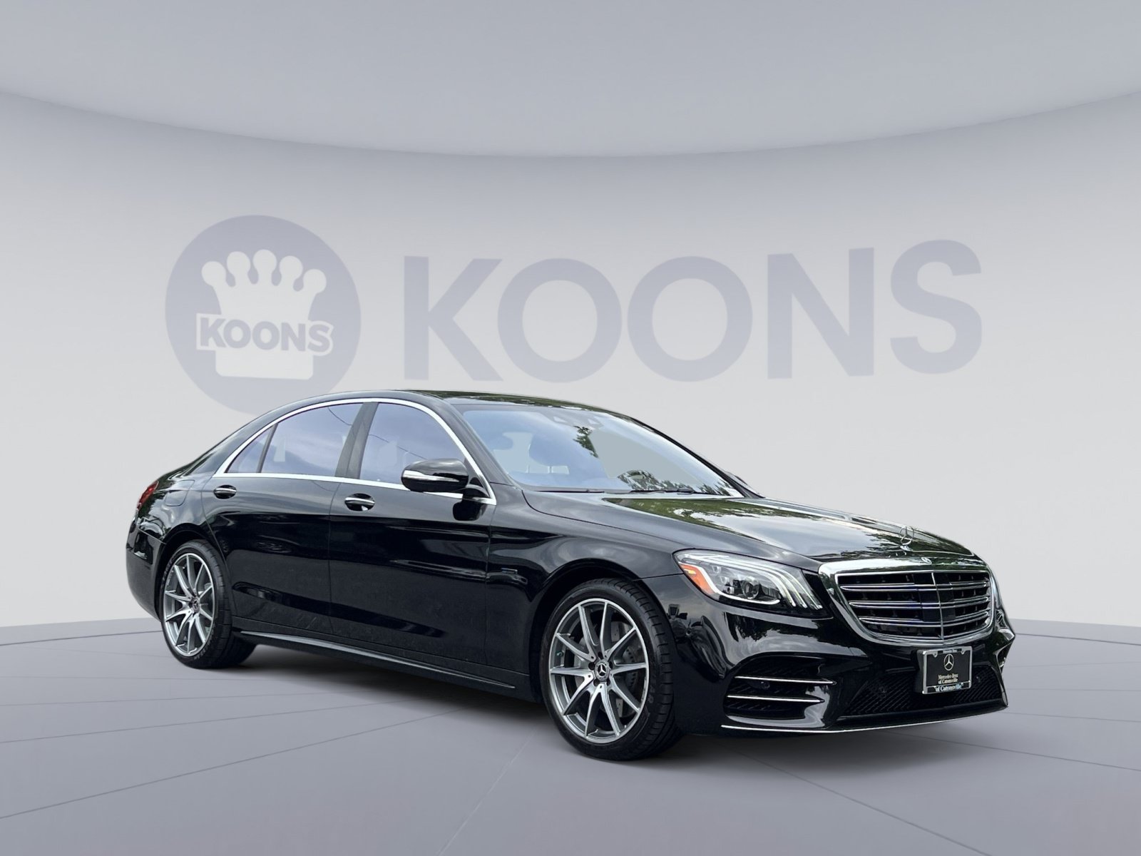 Used 2019 Mercedes-Benz S 560e image 2