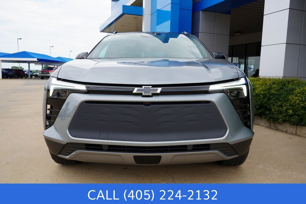 New 2025 Chevrolet Blazer EV LT w/ Midnight/Sport Edition image 3