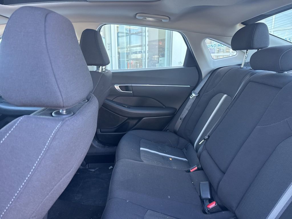 Used 2023 Hyundai Sonata SEL w/ Convenience Package FWD image 8