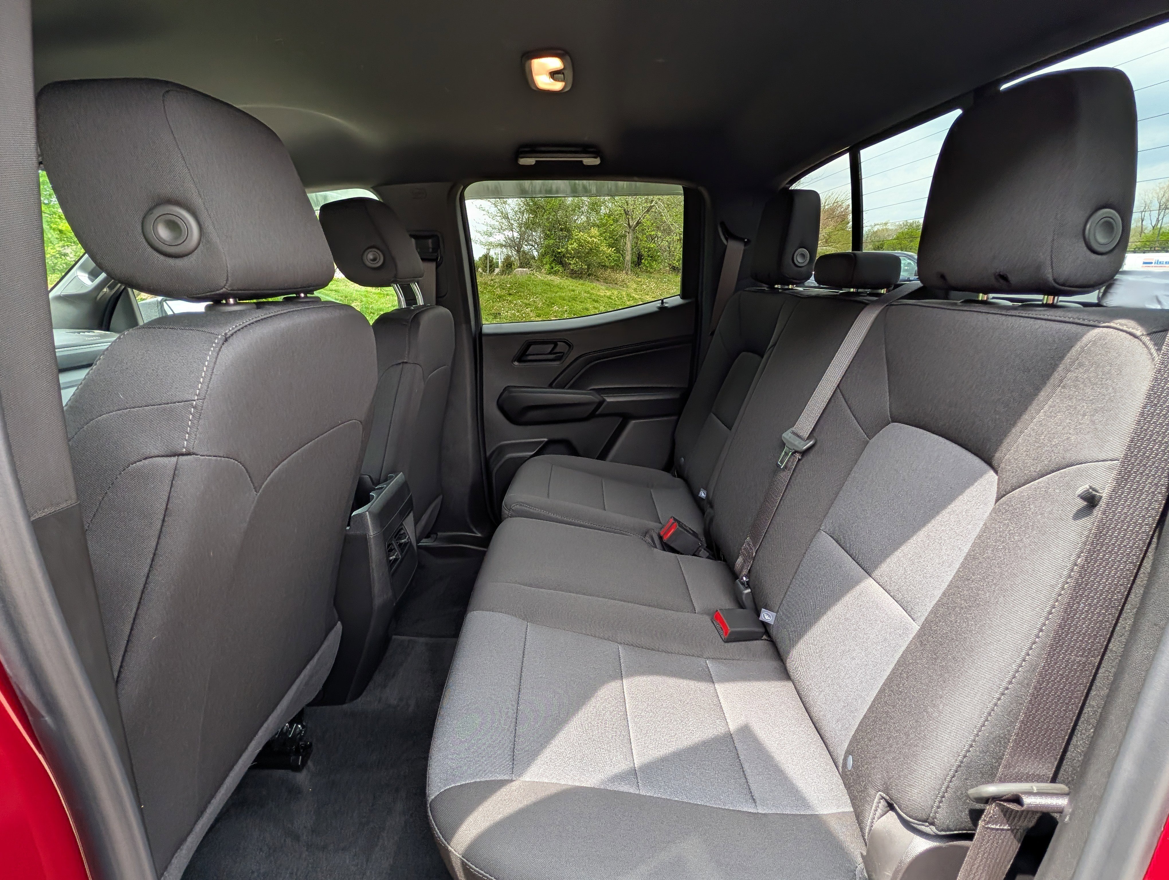 Used 2025 Chevrolet Colorado W/T w/ Advanced Trailering Package image 29