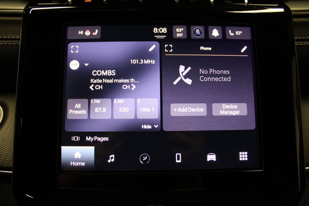 New 2025 Jeep Grand Cherokee Altitude image 14