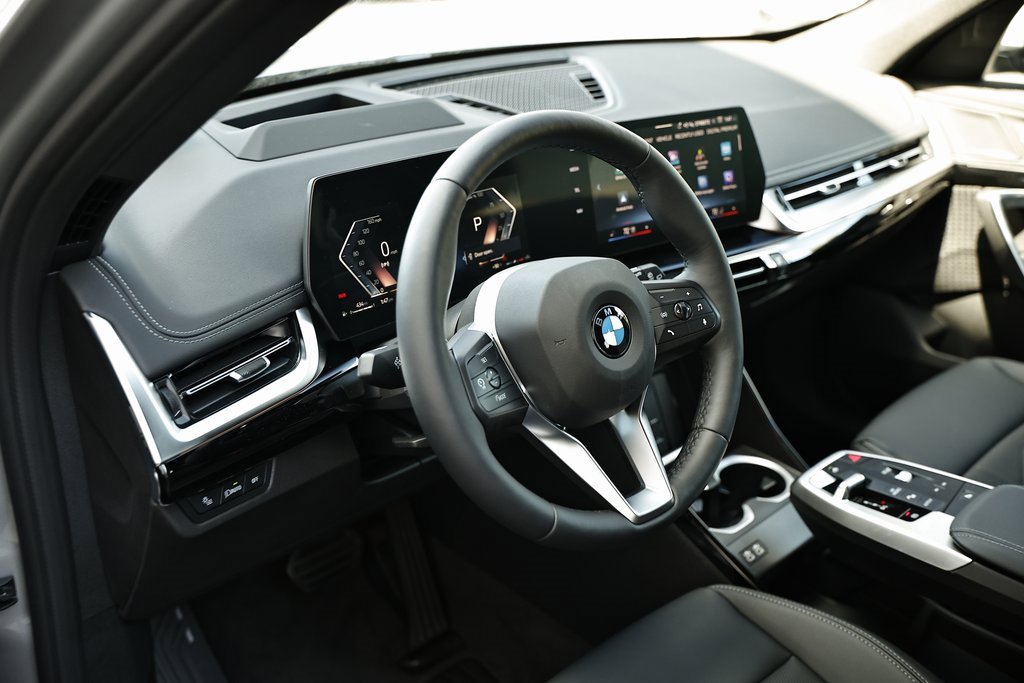 New 2026 BMW X1 xDrive28i w/ Technology Package image 16