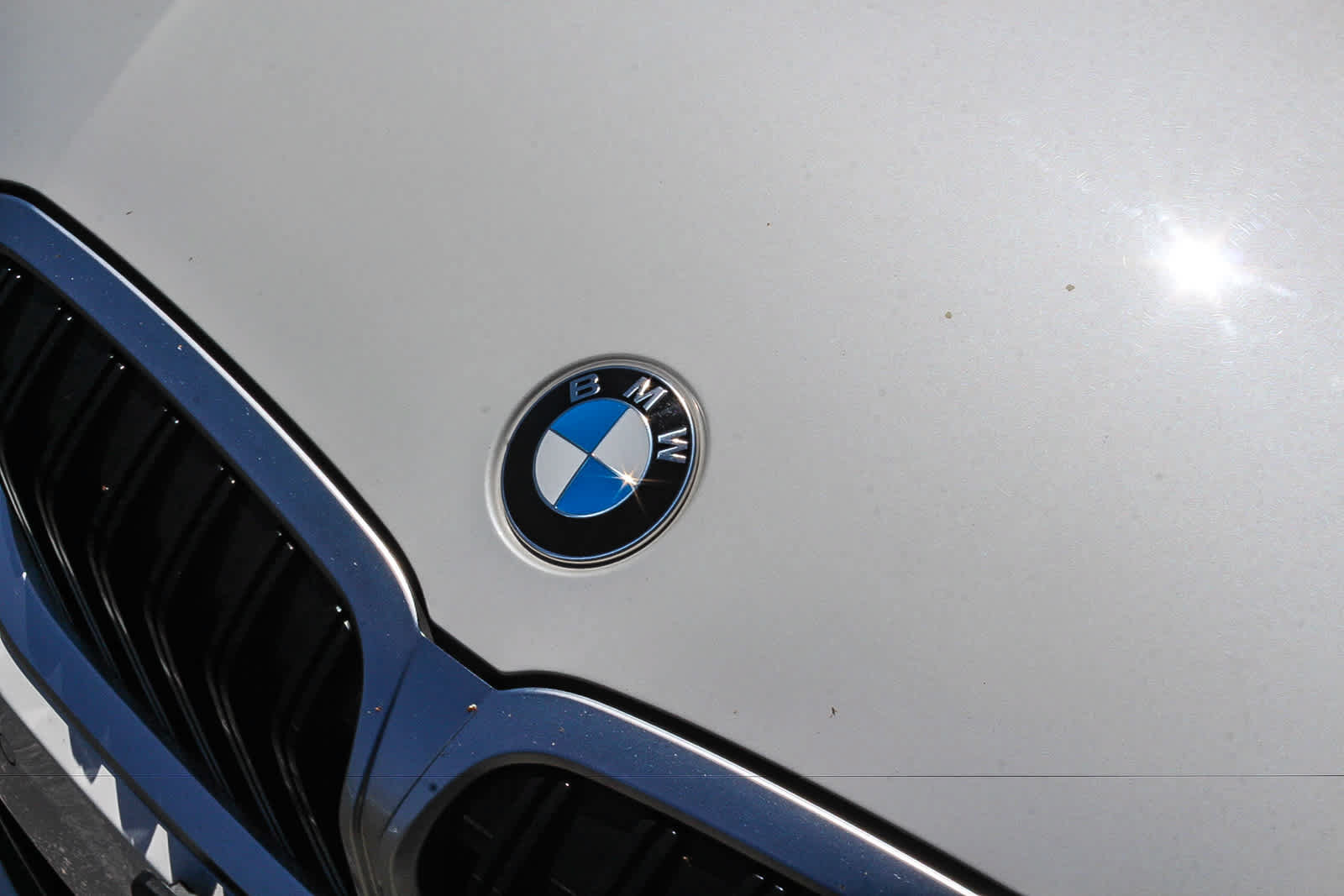 Used 2023 BMW 330i Sedan w/ Convenience Package RWD image 11