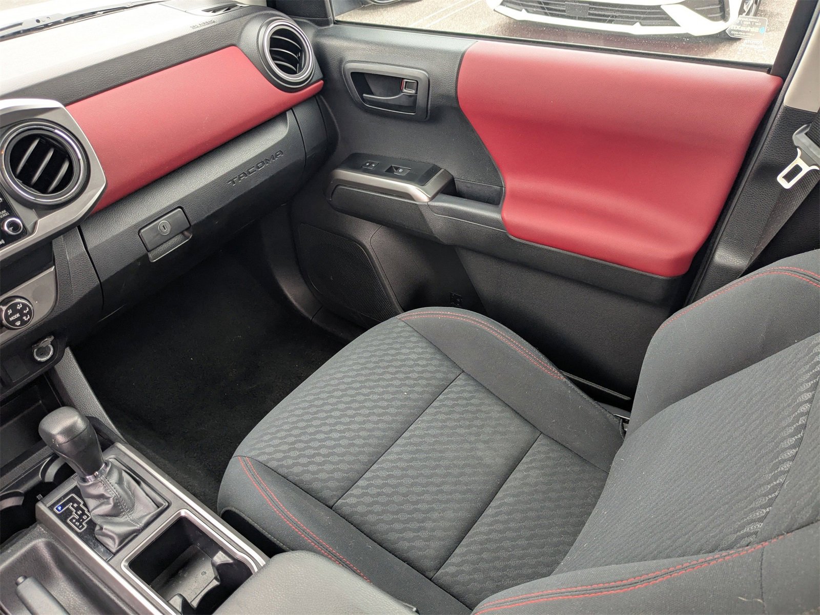 Used 2023 Toyota Tacoma image 24