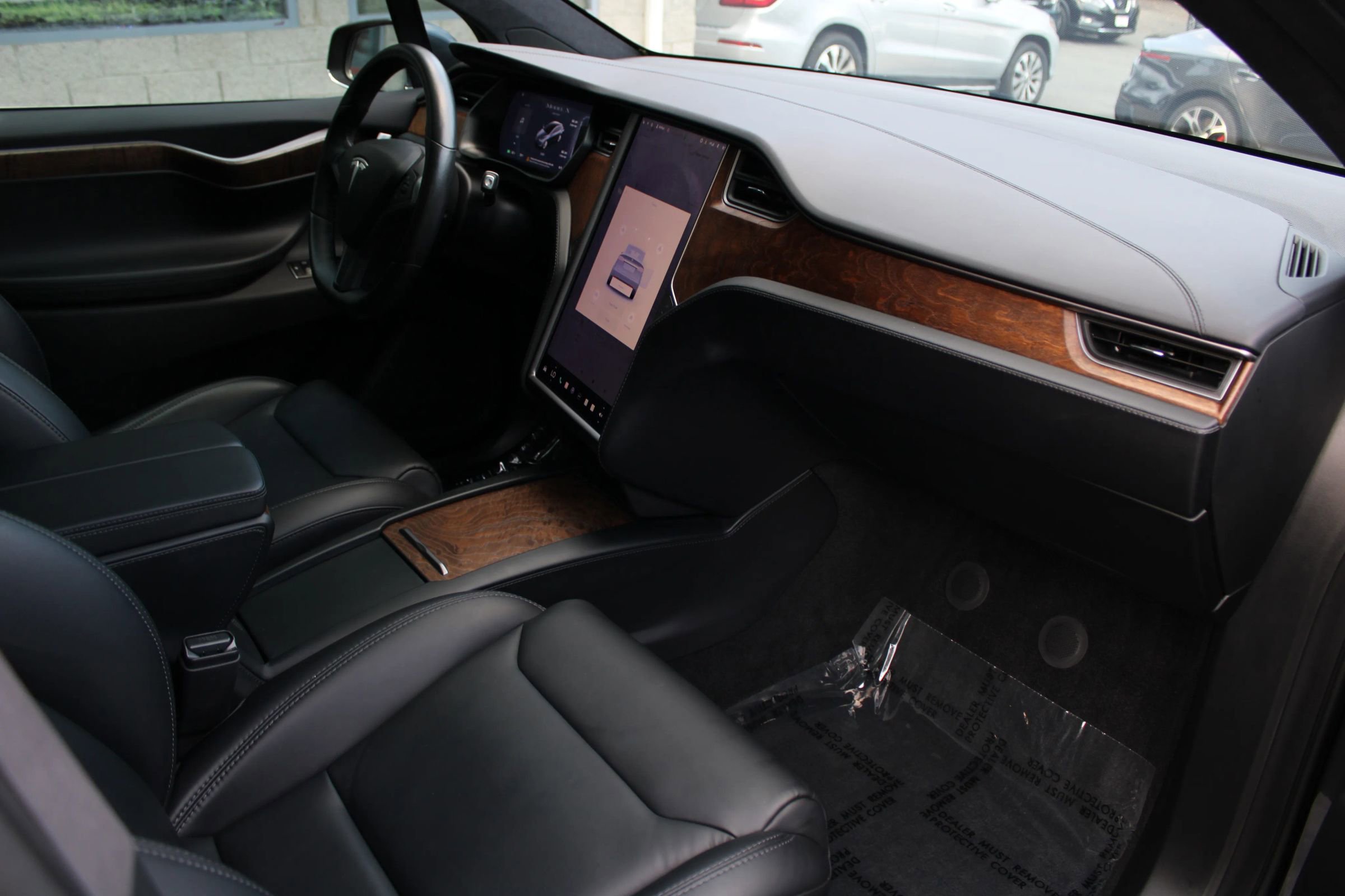 Used 2020 Tesla Model X Long Range image 20