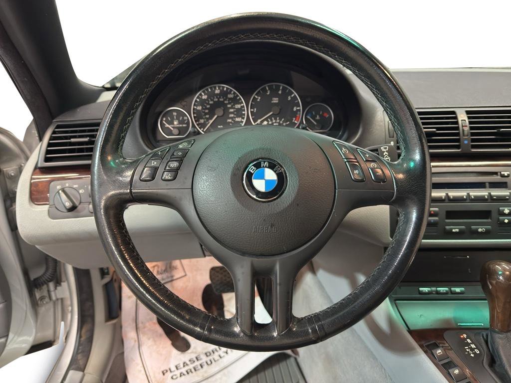 Used 2004 BMW 330Ci Convertible image 15