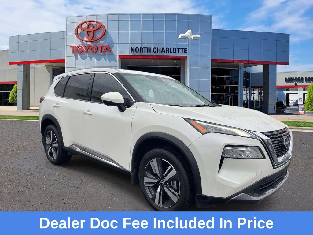 Used 2023 Nissan Rogue SL FWD image 1