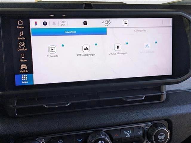 New 2025 Jeep Gladiator Sport image 13