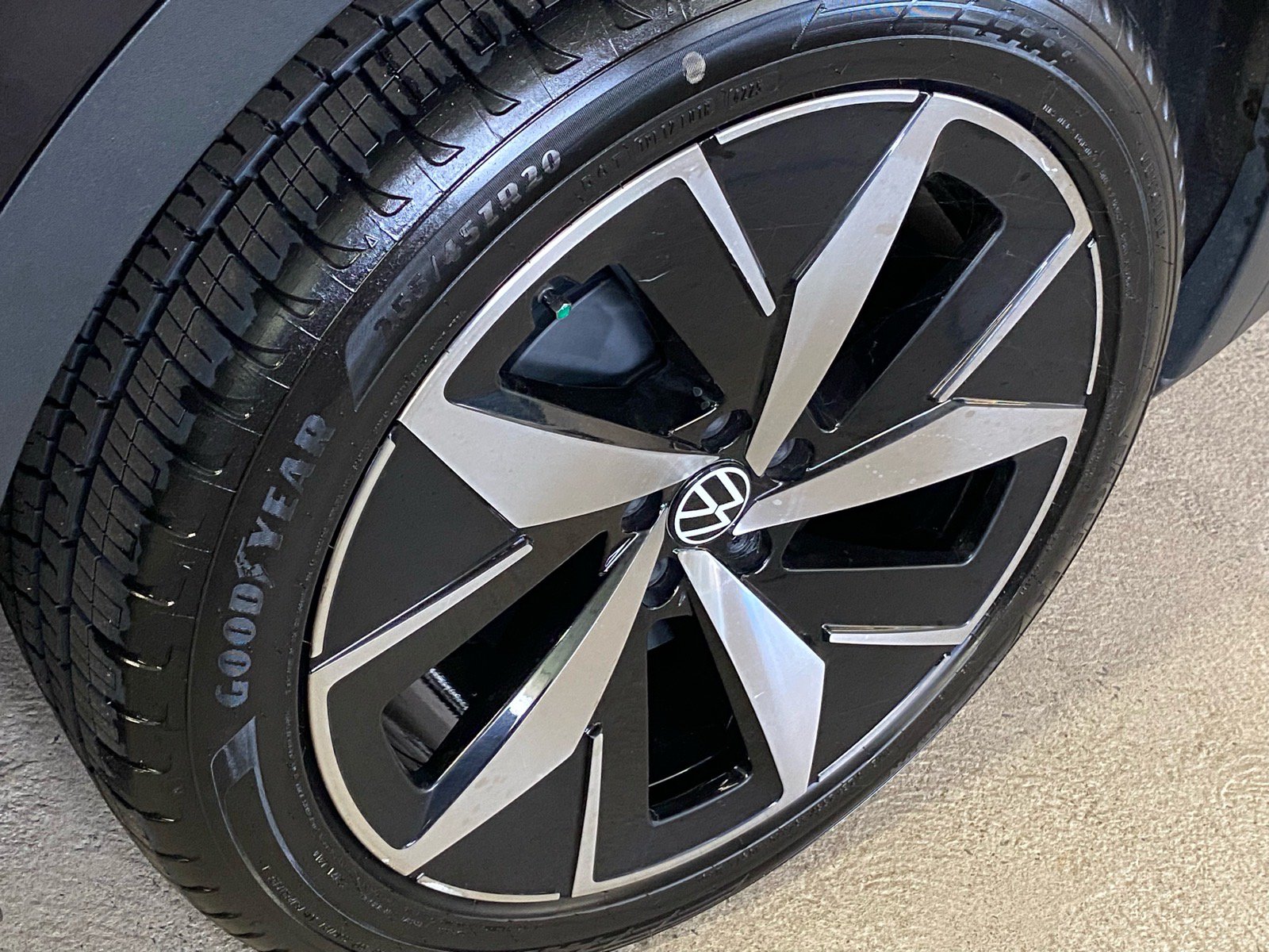 Certified 2023 Volkswagen ID.4 Pro S RWD image 21