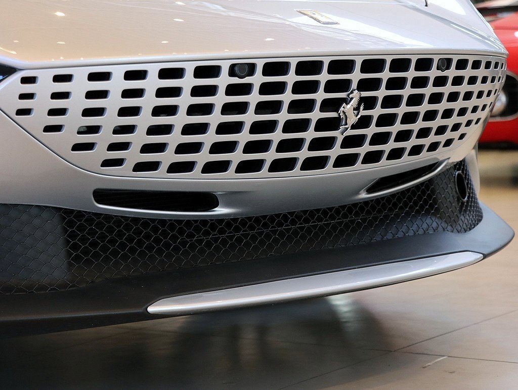Certified 2021 Ferrari Roma image 19