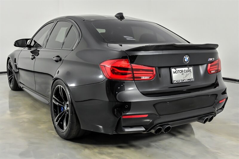 Used 2016 BMW M3 RWD image 8
