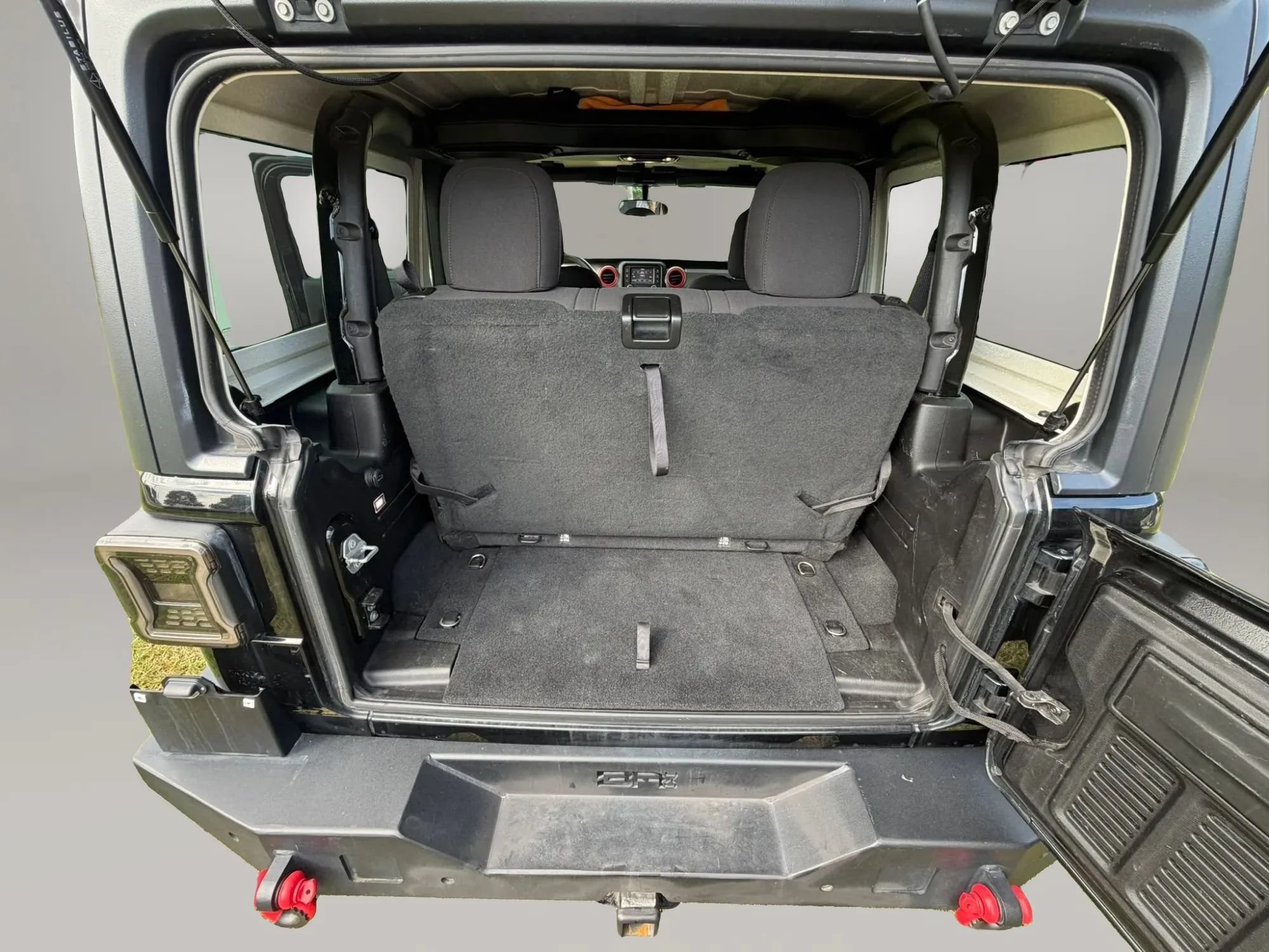 Used 2019 Jeep Wrangler Sport AWD/4WD image 16