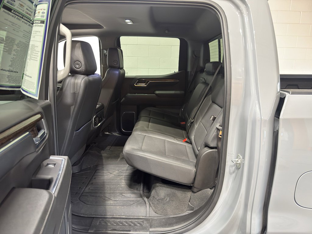 Used 2024 GMC Sierra 1500 Elevation w/ Elevation Premium Package image 13