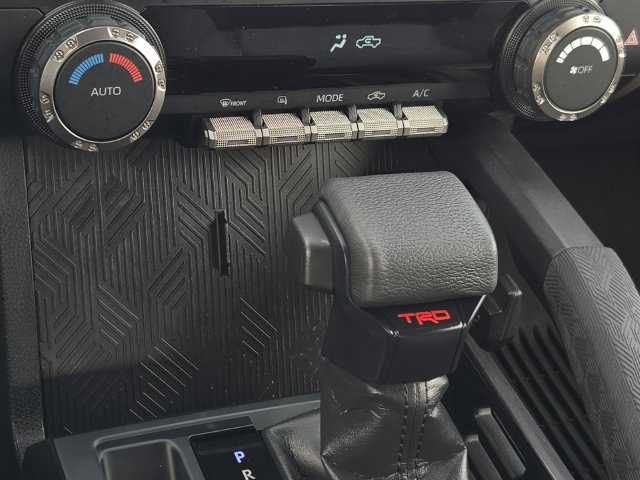Certified 2026 Toyota Tacoma TRD Off-Road AWD/4WD image 22