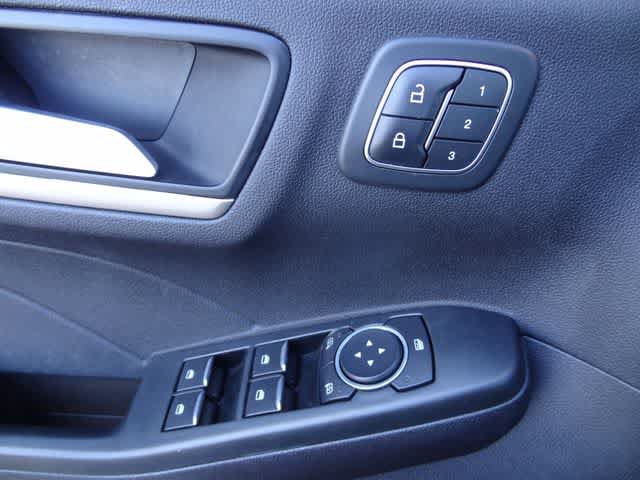 Used 2022 Ford Escape SEL w/ Technology Package AWD/4WD image 15