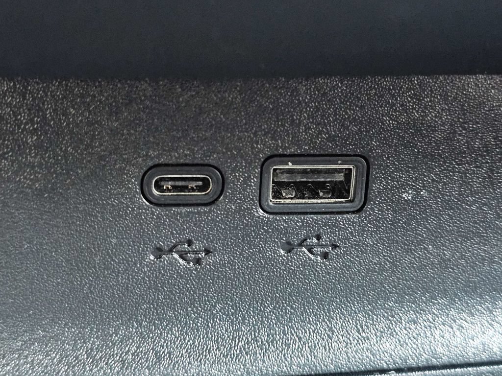 Used 2026 Chevrolet Equinox LT FWD image 24