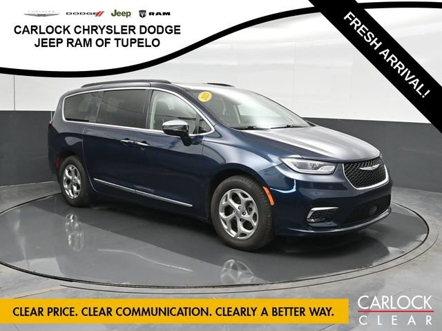 Used 2023 Chrysler Pacifica Limited FWD image 6