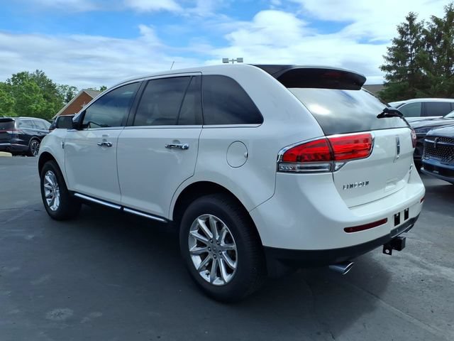 Used 2015 Lincoln MKX AWD w/ Equipment Group 102A image 5