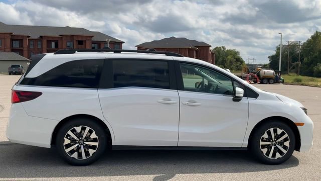 Used 2026 Honda Odyssey EX-L image 9
