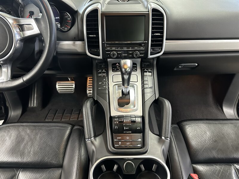 Used 2013 Porsche Cayenne GTS AWD/4WD image 17
