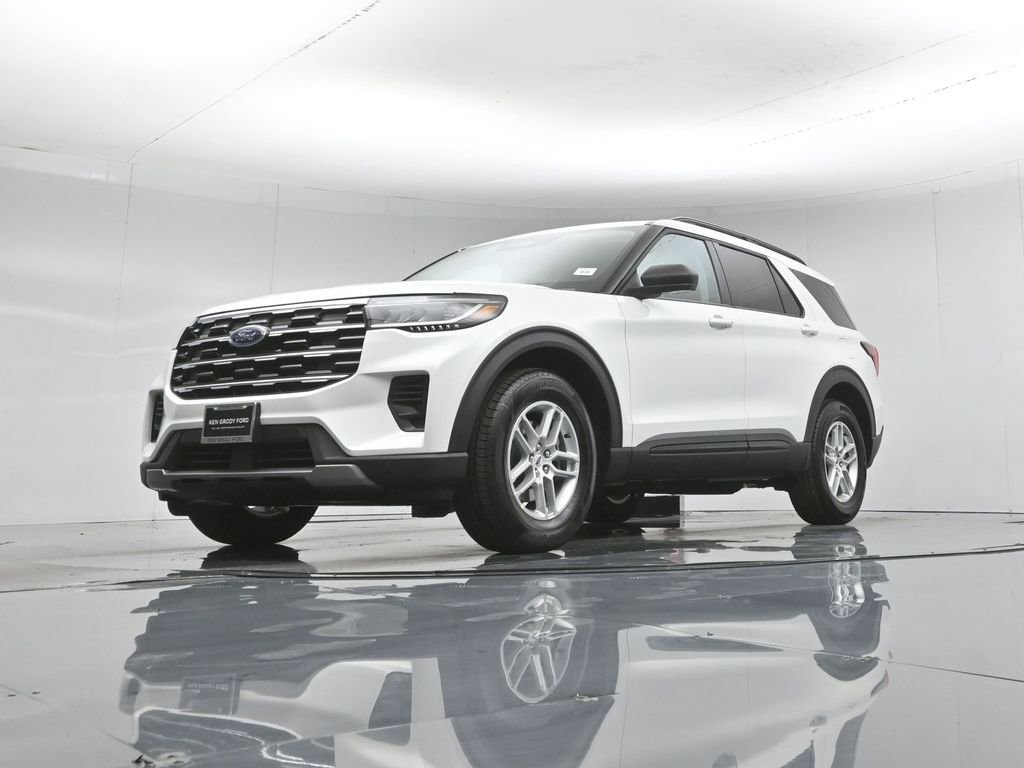 New 2026 Ford Explorer Active RWD image 44