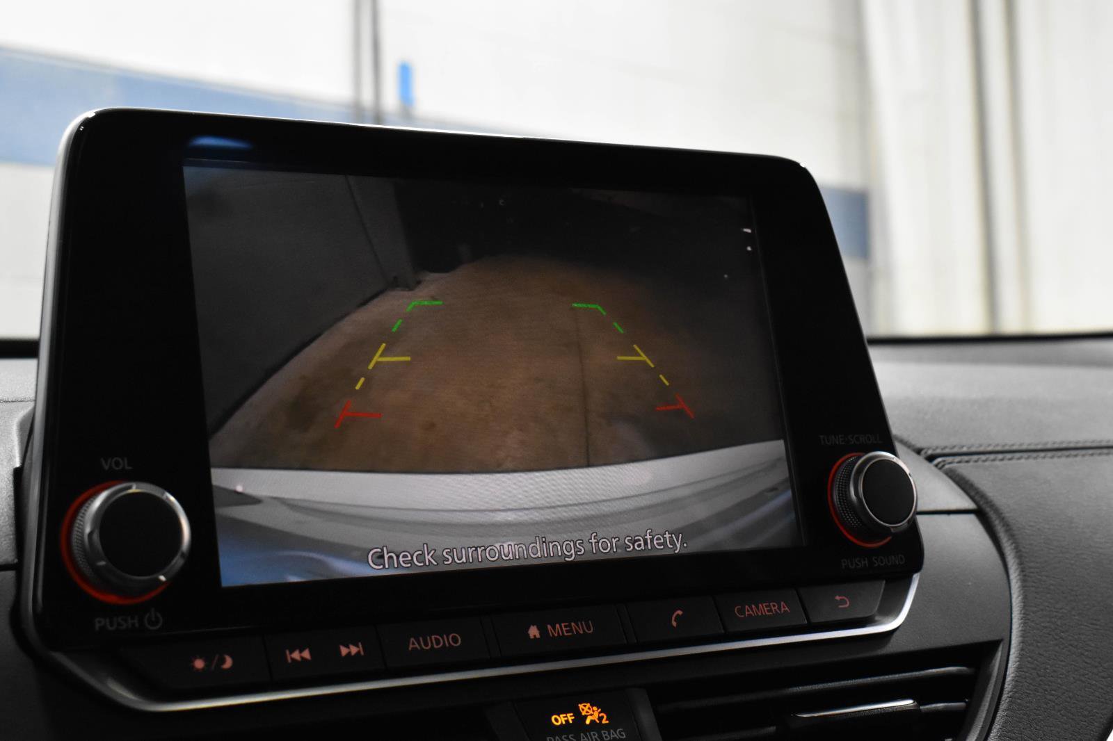 Used 2020 Nissan Altima 2.5 SV image 16