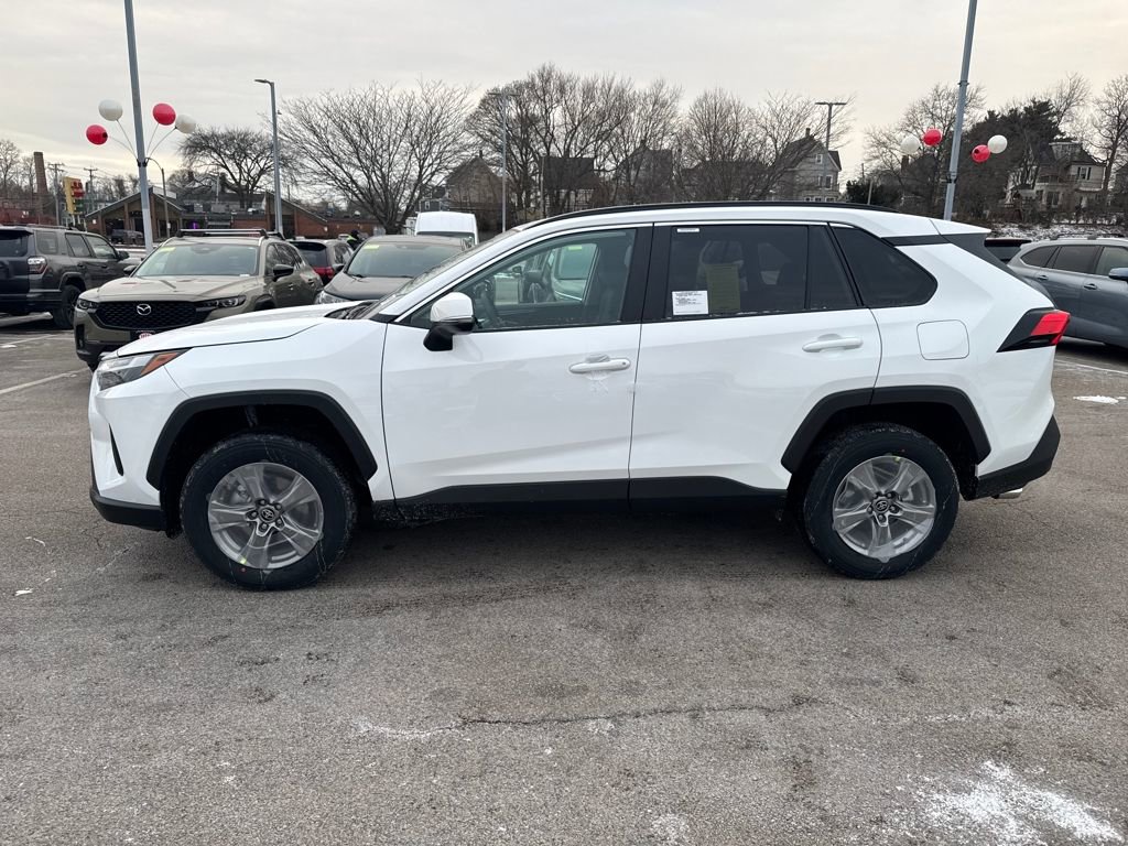 New 2025 Toyota RAV4 XLE image 4