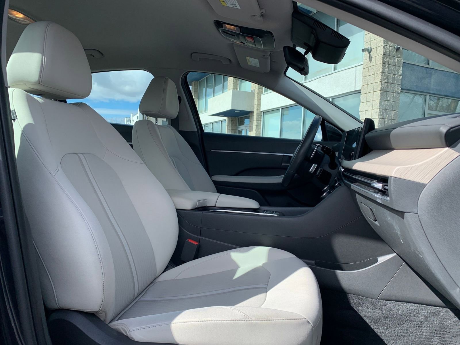 Used 2025 Hyundai Sonata SEL image 37