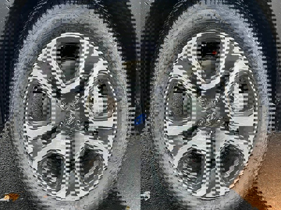 New 2025 Subaru Ascent Limited image 8