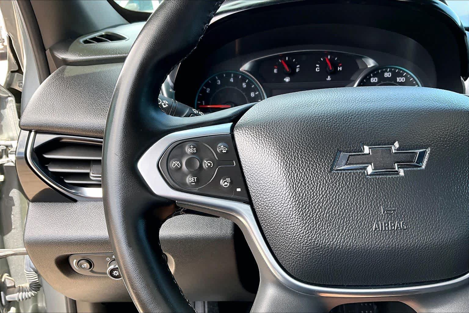 Used 2023 Chevrolet Traverse RS w/ LPO, Floor Liner Package FWD image 23