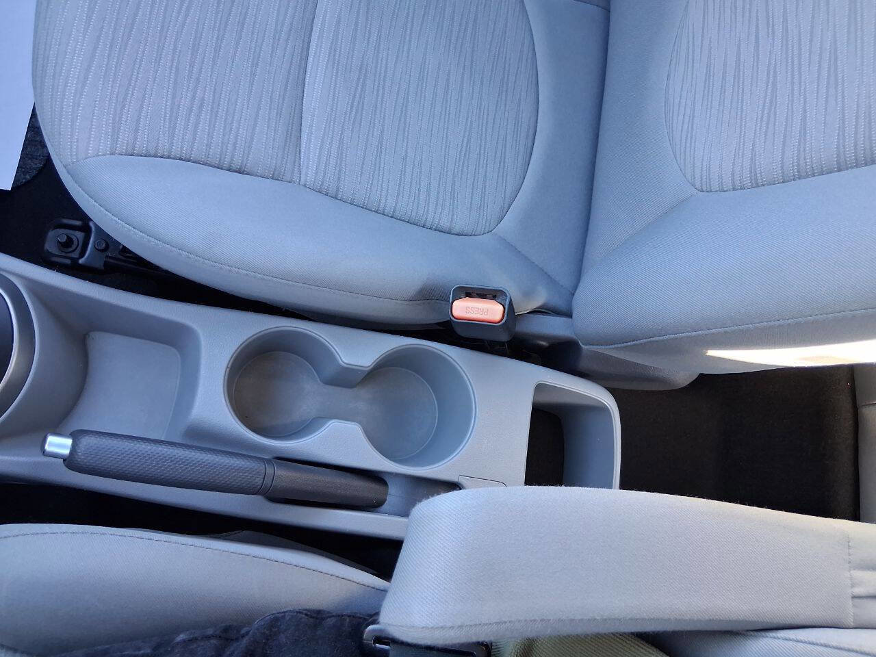 Used 2017 Hyundai Accent SE image 29