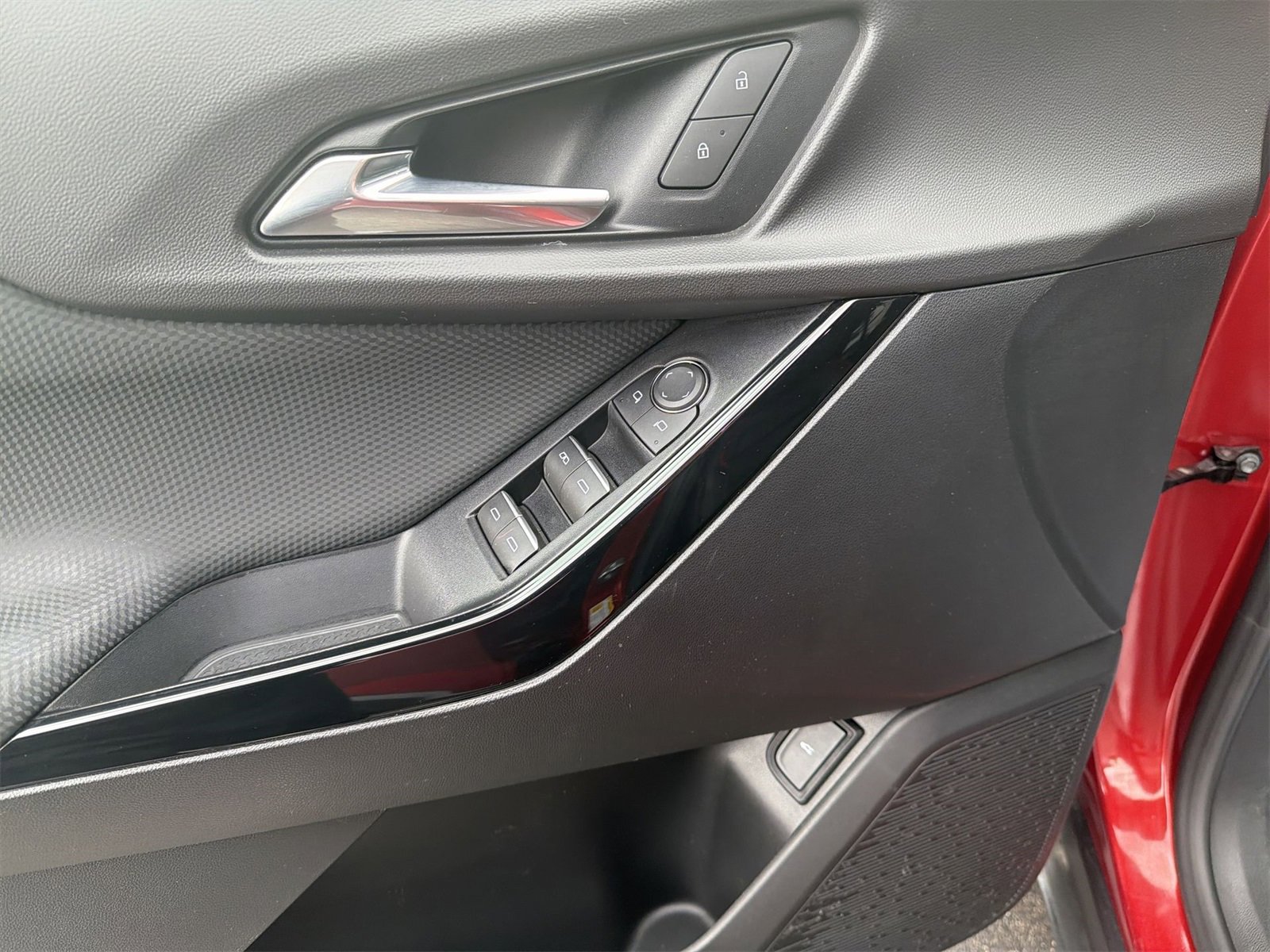 Used 2025 Chevrolet Equinox RS image 22