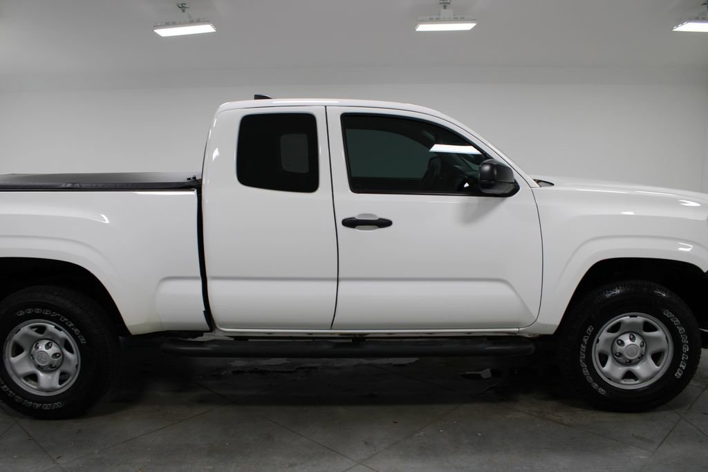Used 2023 Toyota Tacoma SR RWD image 12