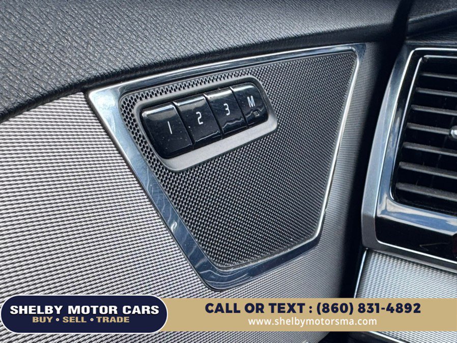 Used 2016 Volvo XC90 T6 R-Design w/ Vision Package AWD/4WD image 14