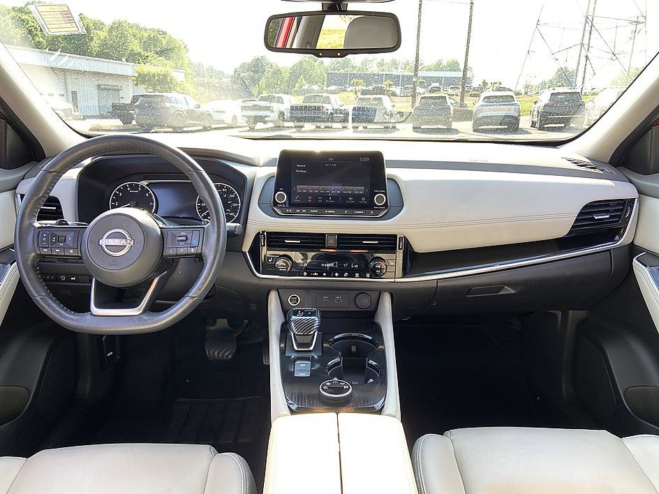 Certified 2023 Nissan Rogue SL AWD/4WD image 16