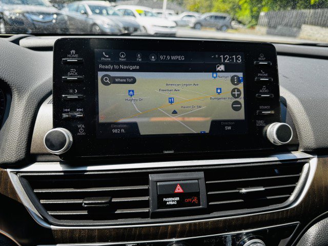 Used 2020 Honda Accord Touring image 13