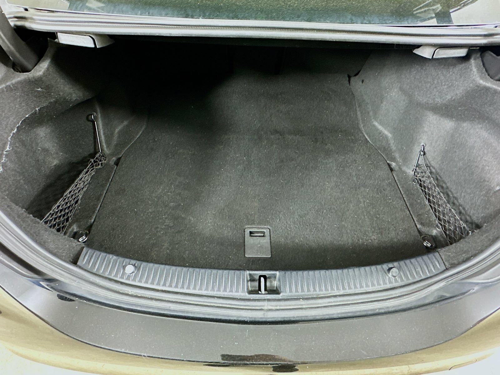 Used 2016 Mercedes-Benz C 300 4MATIC Sedan image 38