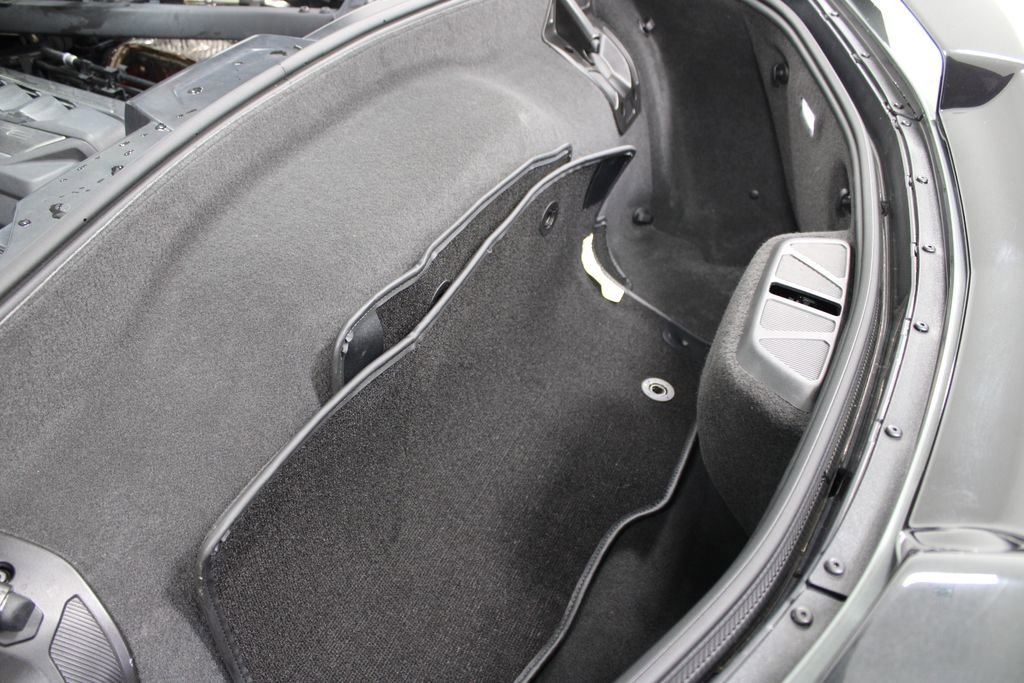 Used 2024 Chevrolet Corvette Stingray Coupe w/ Z51 Performance Package image 16