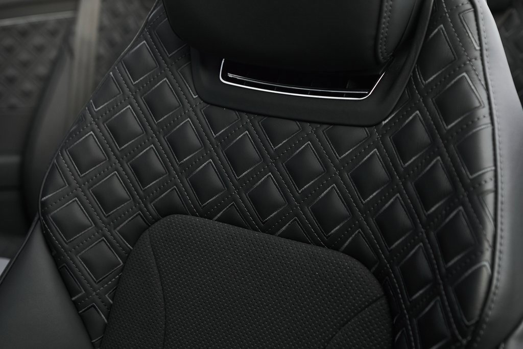 Used 2024 Bentley Continental GT S image 36